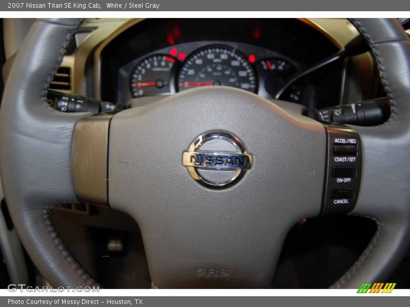 White / Steel Gray 2007 Nissan Titan SE King Cab