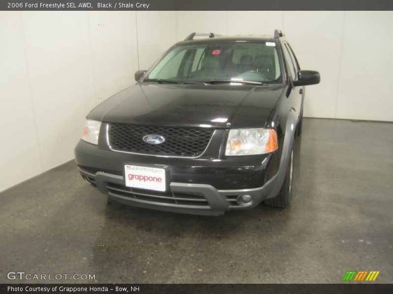 Black / Shale Grey 2006 Ford Freestyle SEL AWD