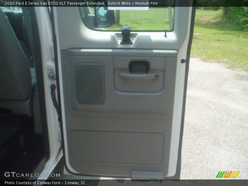 Oxford White / Medium Flint 2010 Ford E Series Van E350 XLT Passenger Extended
