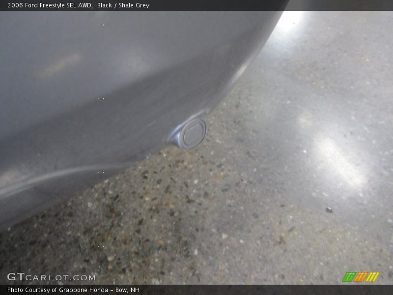 Black / Shale Grey 2006 Ford Freestyle SEL AWD