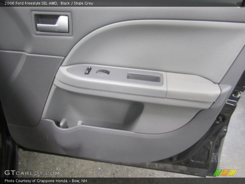 Black / Shale Grey 2006 Ford Freestyle SEL AWD