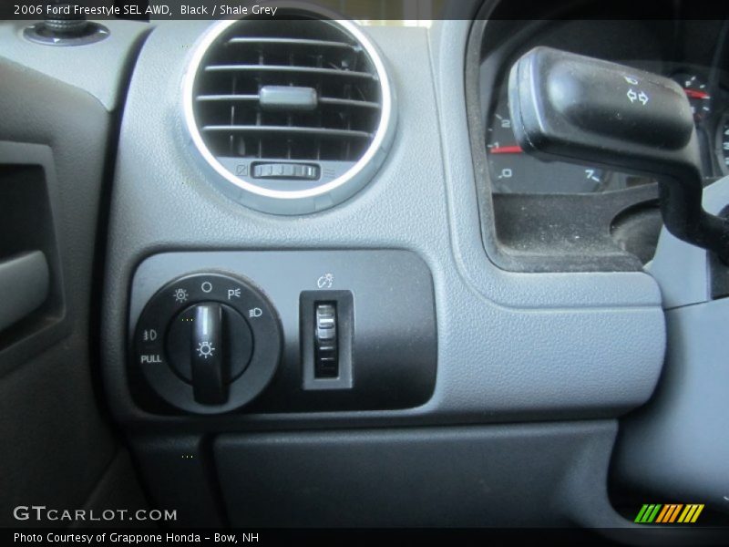 Black / Shale Grey 2006 Ford Freestyle SEL AWD