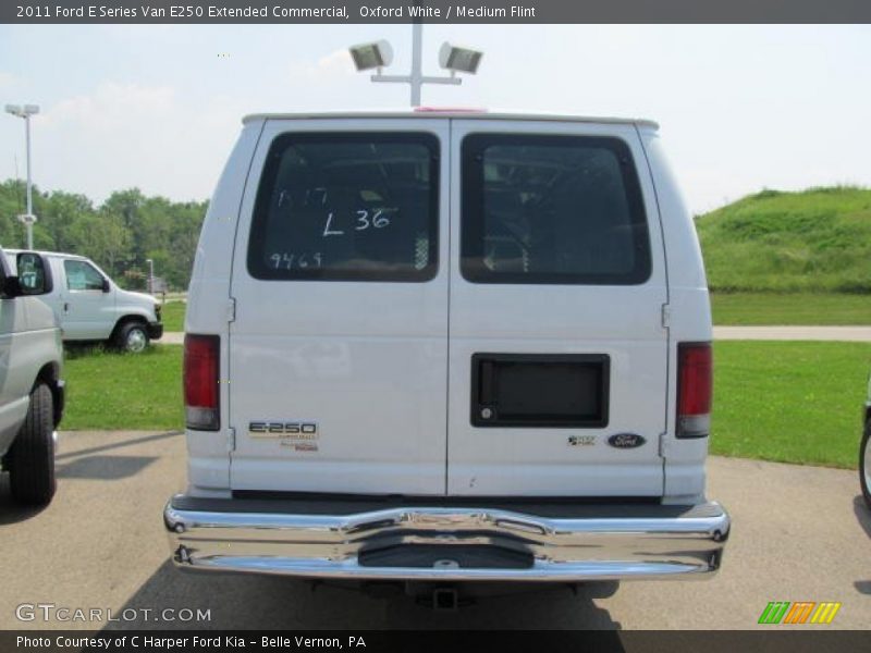 Oxford White / Medium Flint 2011 Ford E Series Van E250 Extended Commercial