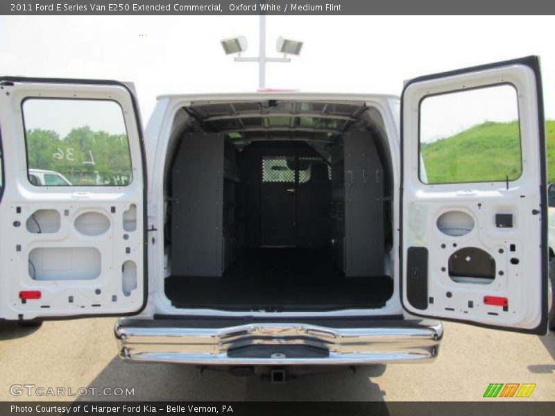 Oxford White / Medium Flint 2011 Ford E Series Van E250 Extended Commercial