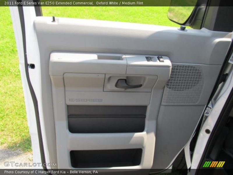 Oxford White / Medium Flint 2011 Ford E Series Van E250 Extended Commercial