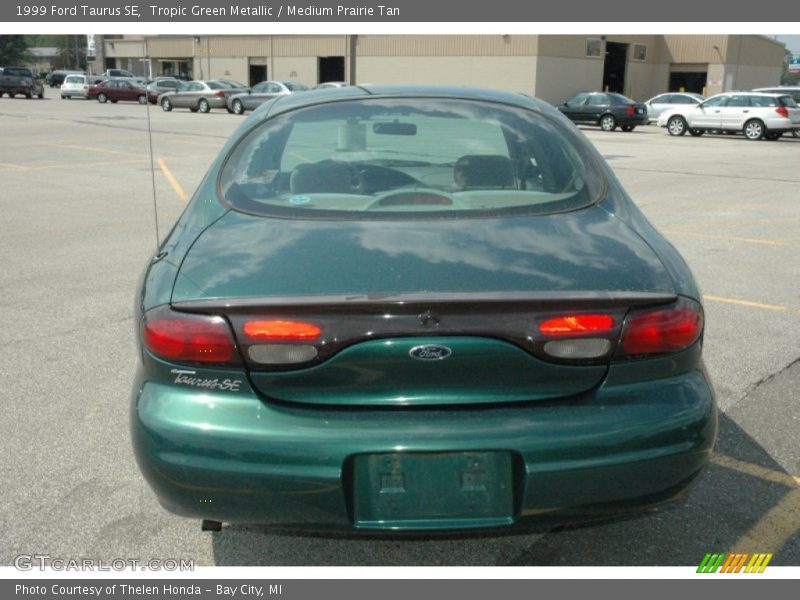 Tropic Green Metallic / Medium Prairie Tan 1999 Ford Taurus SE