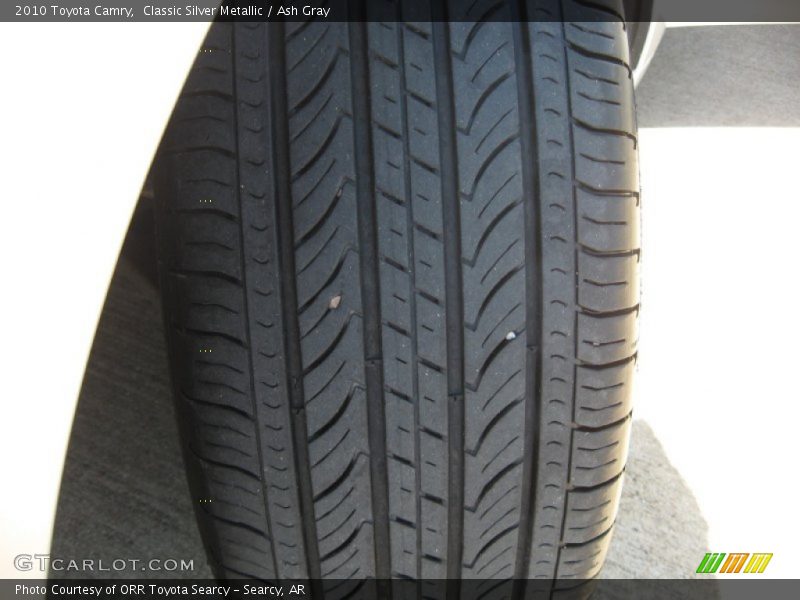 Classic Silver Metallic / Ash Gray 2010 Toyota Camry