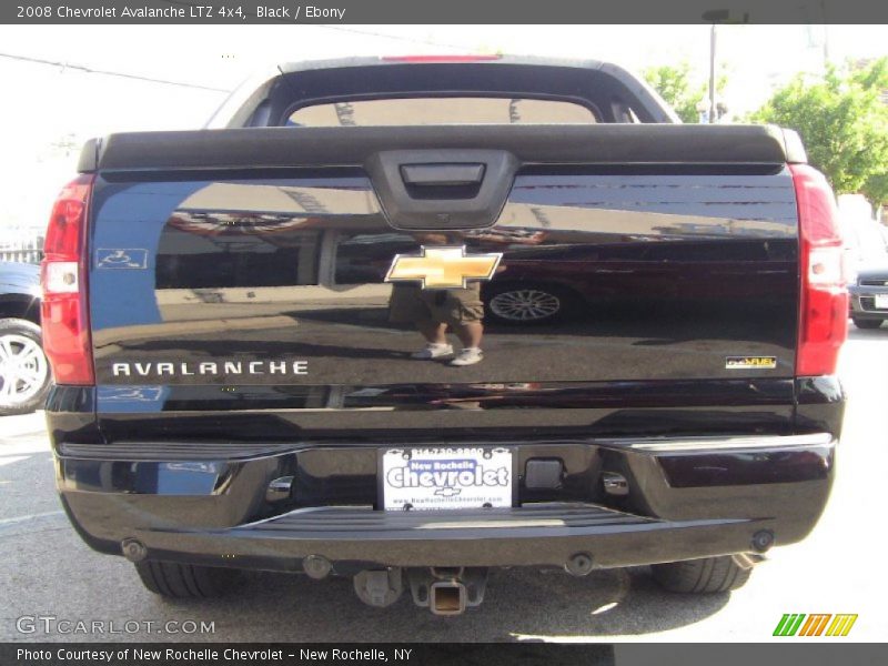 Black / Ebony 2008 Chevrolet Avalanche LTZ 4x4