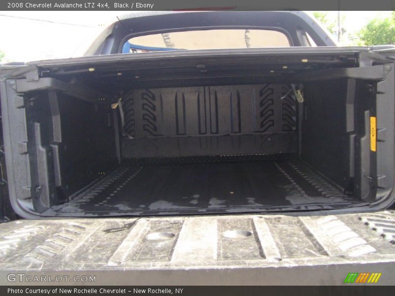 Black / Ebony 2008 Chevrolet Avalanche LTZ 4x4