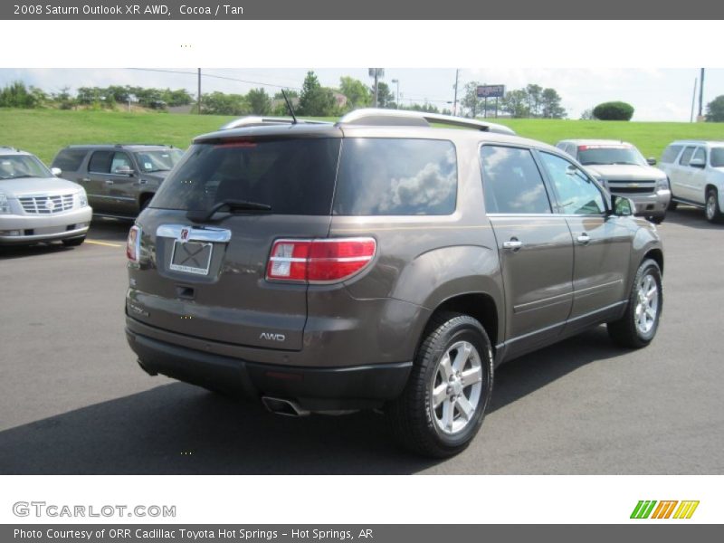 Cocoa / Tan 2008 Saturn Outlook XR AWD