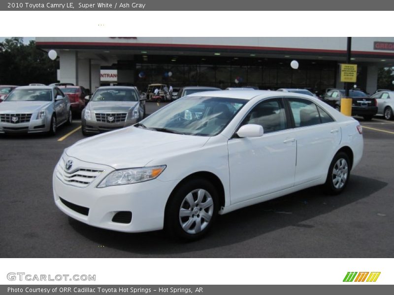 Super White / Ash Gray 2010 Toyota Camry LE