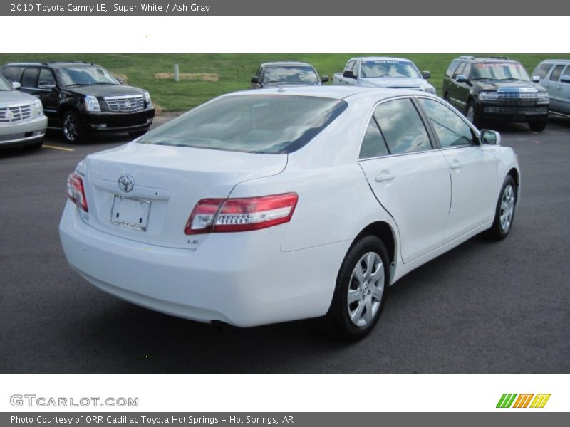 Super White / Ash Gray 2010 Toyota Camry LE