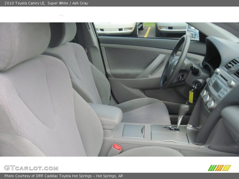 Super White / Ash Gray 2010 Toyota Camry LE