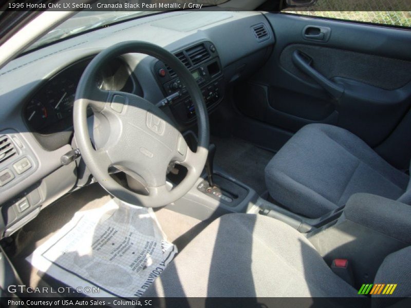 Granada Black Pearl Metallic / Gray 1996 Honda Civic LX Sedan