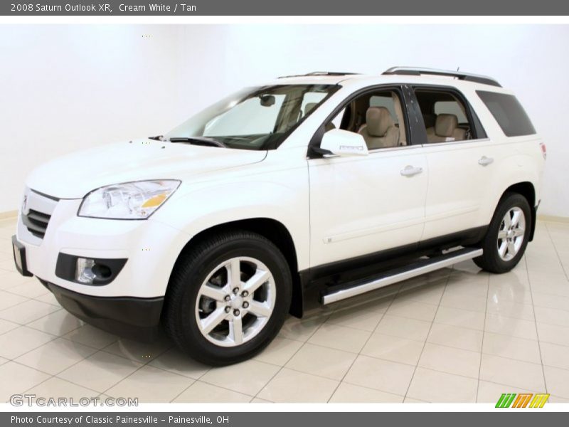 Cream White / Tan 2008 Saturn Outlook XR
