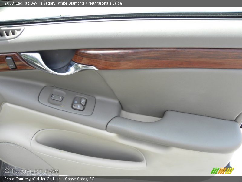 White Diamond / Neutral Shale Beige 2003 Cadillac DeVille Sedan