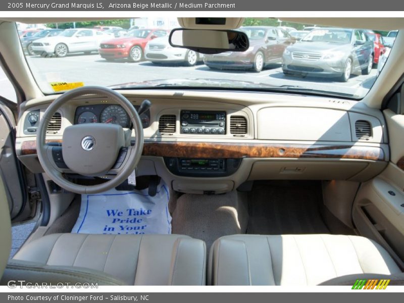 Arizona Beige Metallic / Medium Parchment 2005 Mercury Grand Marquis LS