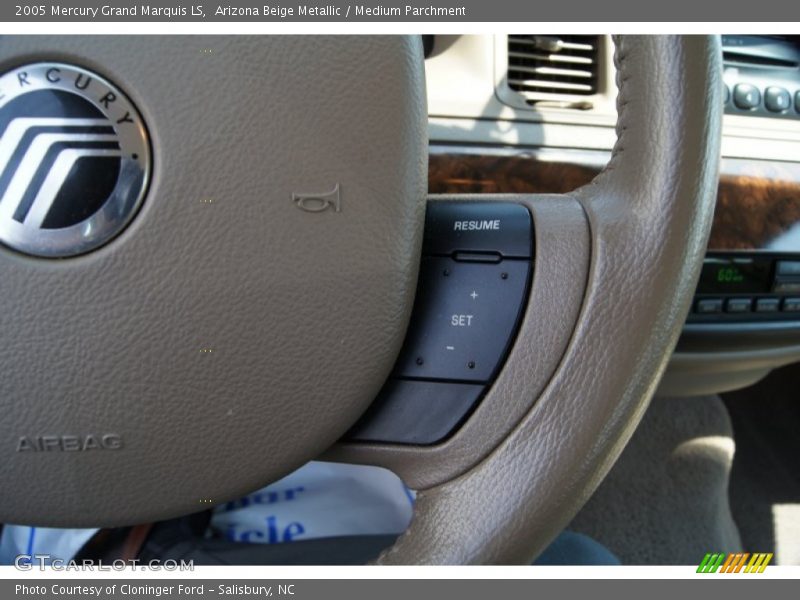 Arizona Beige Metallic / Medium Parchment 2005 Mercury Grand Marquis LS