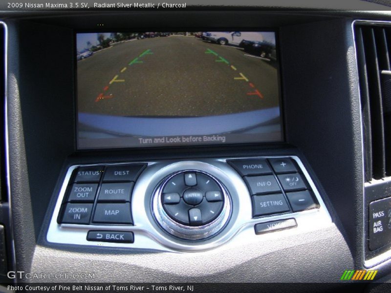 Radiant Silver Metallic / Charcoal 2009 Nissan Maxima 3.5 SV