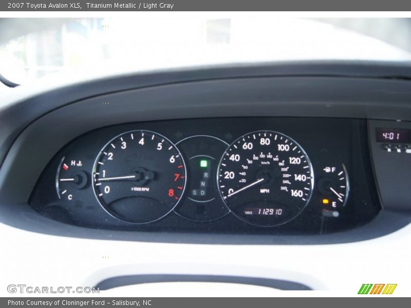 Titanium Metallic / Light Gray 2007 Toyota Avalon XLS