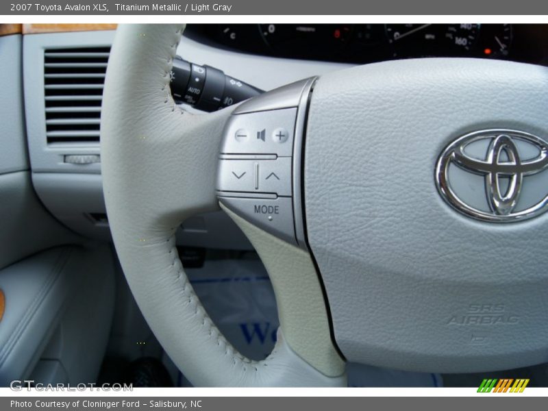 Titanium Metallic / Light Gray 2007 Toyota Avalon XLS