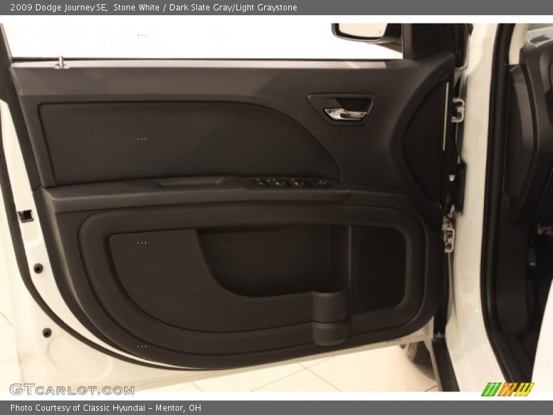 Stone White / Dark Slate Gray/Light Graystone 2009 Dodge Journey SE