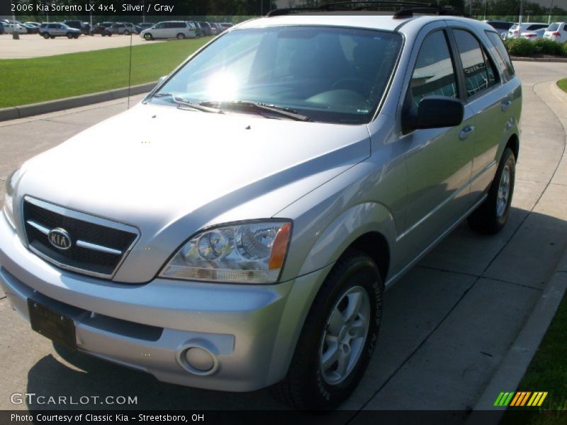 Silver / Gray 2006 Kia Sorento LX 4x4