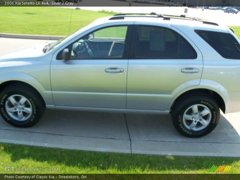 Silver / Gray 2006 Kia Sorento LX 4x4