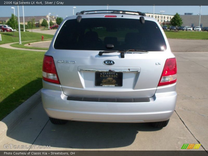 Silver / Gray 2006 Kia Sorento LX 4x4