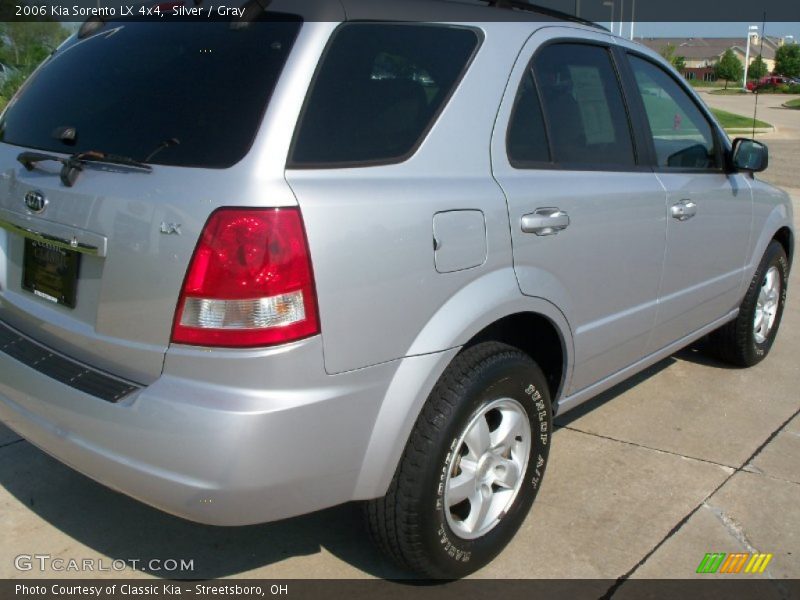 Silver / Gray 2006 Kia Sorento LX 4x4