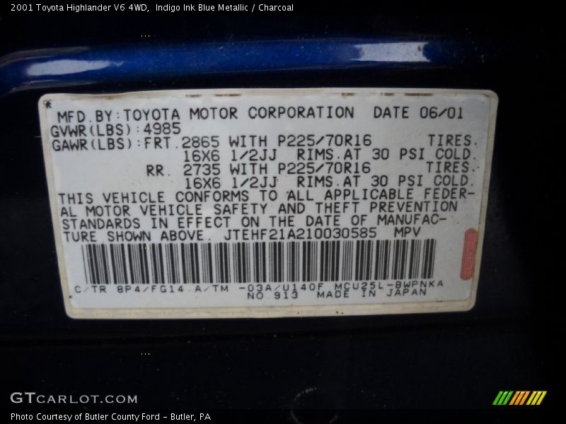 Indigo Ink Blue Metallic / Charcoal 2001 Toyota Highlander V6 4WD