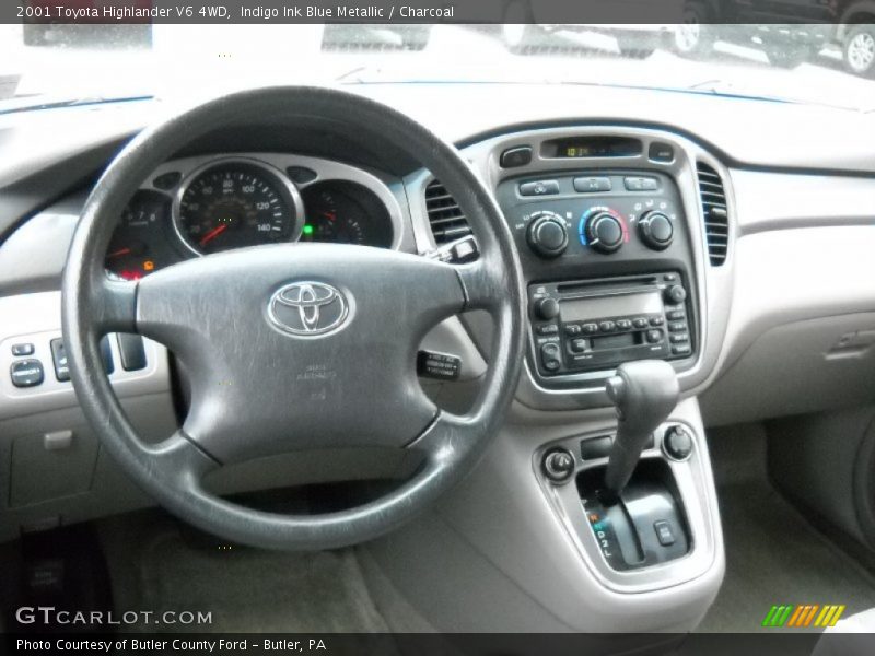 Indigo Ink Blue Metallic / Charcoal 2001 Toyota Highlander V6 4WD