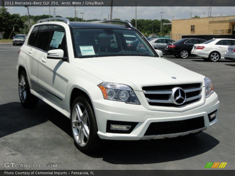 Arctic White / Grey/Black 2011 Mercedes-Benz GLK 350