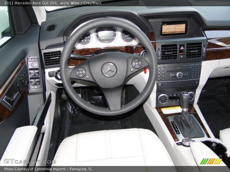Arctic White / Grey/Black 2011 Mercedes-Benz GLK 350