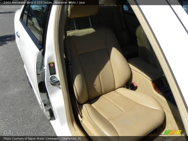 Alabaster White / Java 2002 Mercedes-Benz E 320 Sedan