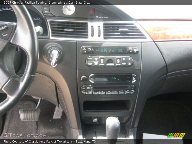 Stone White / Dark Slate Gray 2005 Chrysler Pacifica Touring
