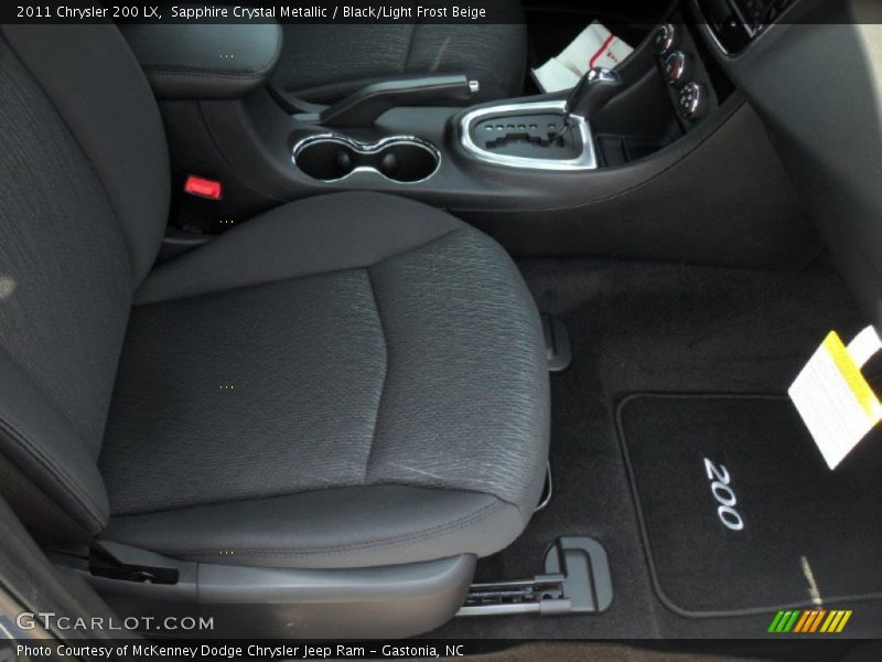 Sapphire Crystal Metallic / Black/Light Frost Beige 2011 Chrysler 200 LX