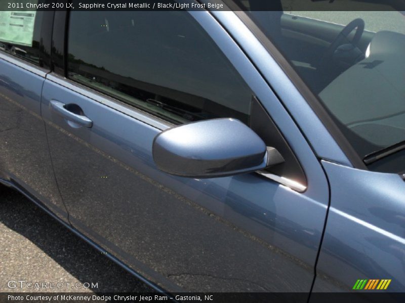 Sapphire Crystal Metallic / Black/Light Frost Beige 2011 Chrysler 200 LX