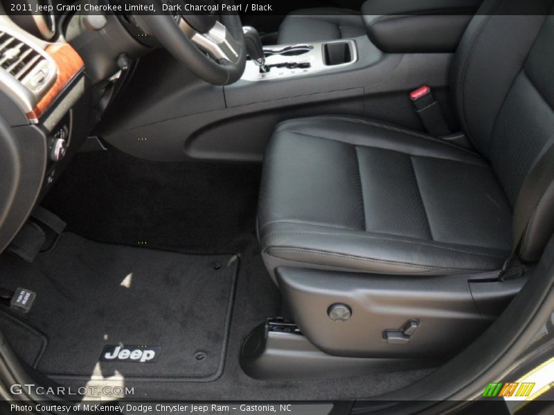 Dark Charcoal Pearl / Black 2011 Jeep Grand Cherokee Limited