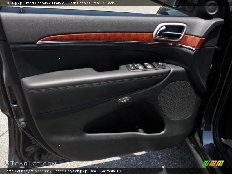 Dark Charcoal Pearl / Black 2011 Jeep Grand Cherokee Limited
