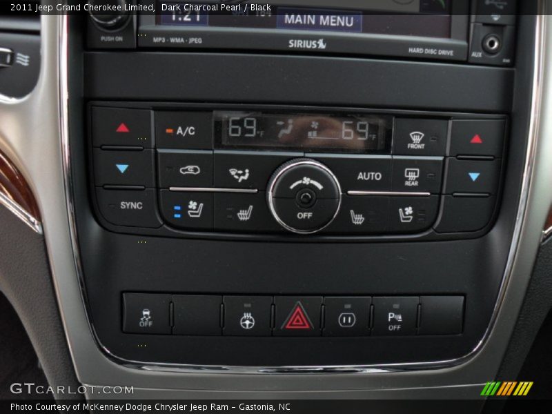 Dark Charcoal Pearl / Black 2011 Jeep Grand Cherokee Limited