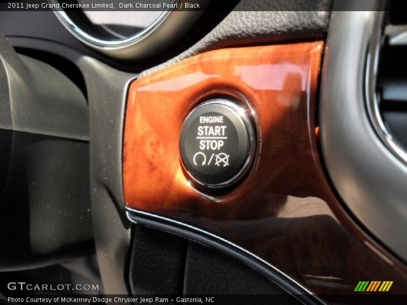 Dark Charcoal Pearl / Black 2011 Jeep Grand Cherokee Limited