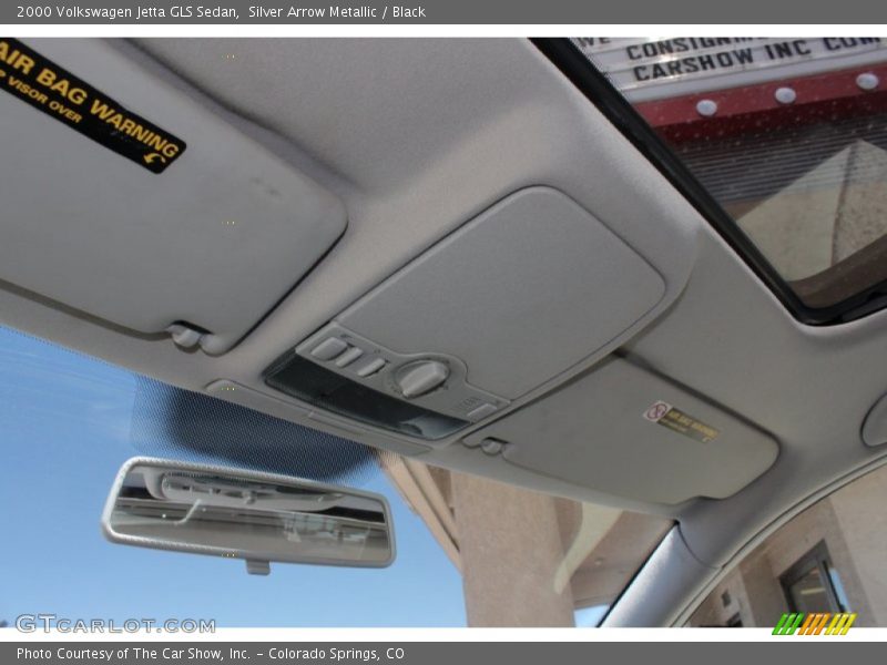 Silver Arrow Metallic / Black 2000 Volkswagen Jetta GLS Sedan