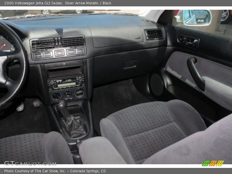 Silver Arrow Metallic / Black 2000 Volkswagen Jetta GLS Sedan