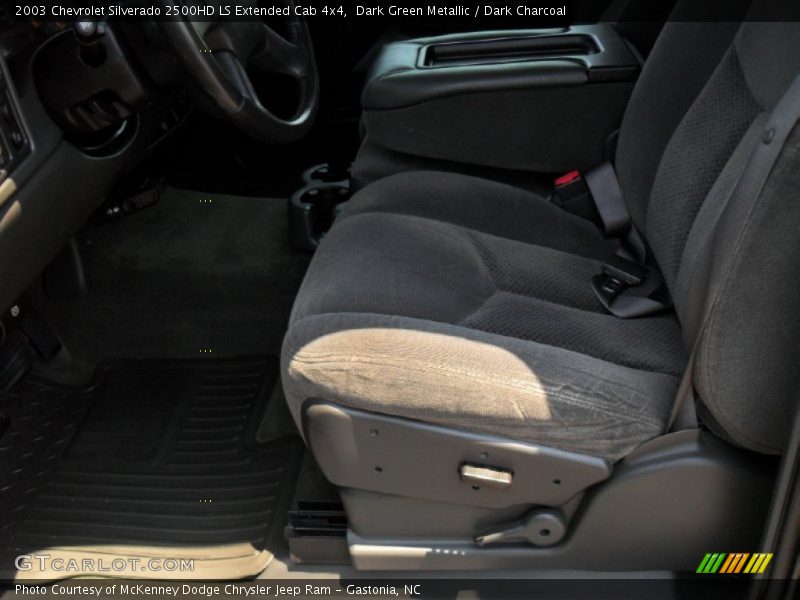 Dark Green Metallic / Dark Charcoal 2003 Chevrolet Silverado 2500HD LS Extended Cab 4x4