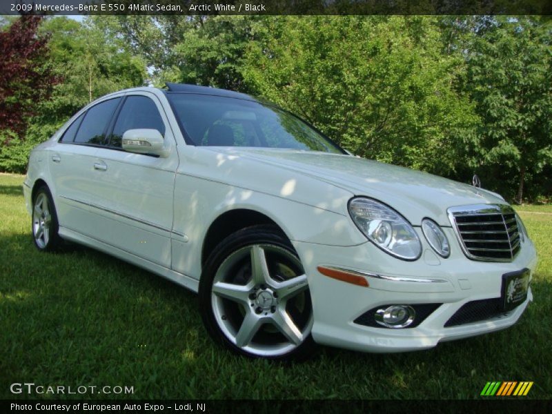 Arctic White / Black 2009 Mercedes-Benz E 550 4Matic Sedan