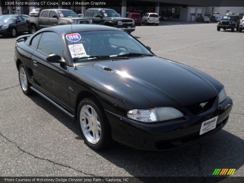 Black / Medium Graphite 1998 Ford Mustang GT Coupe