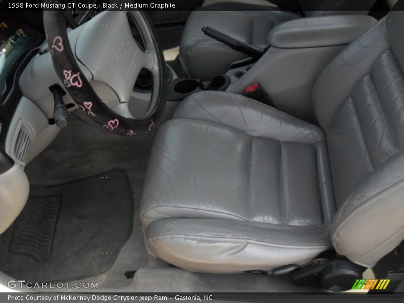 Black / Medium Graphite 1998 Ford Mustang GT Coupe