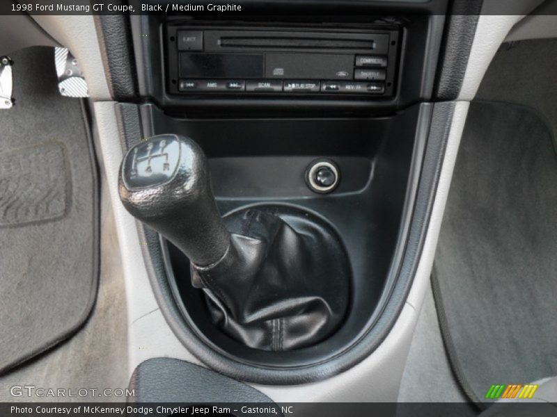 Black / Medium Graphite 1998 Ford Mustang GT Coupe
