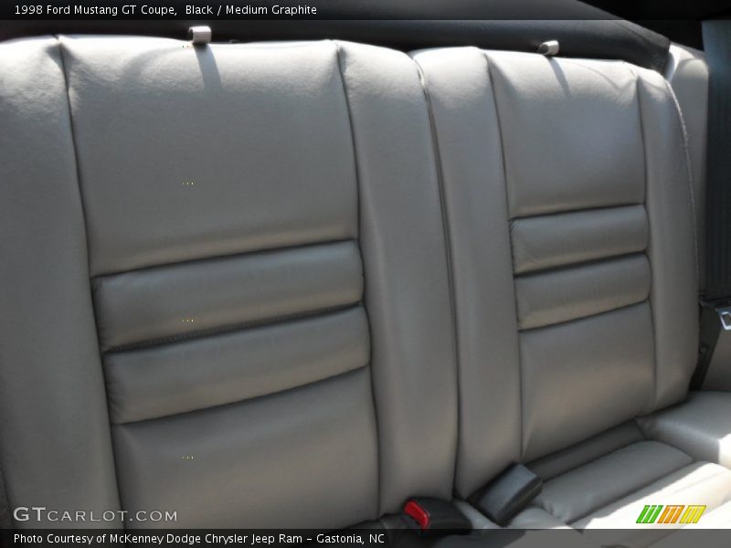 Black / Medium Graphite 1998 Ford Mustang GT Coupe